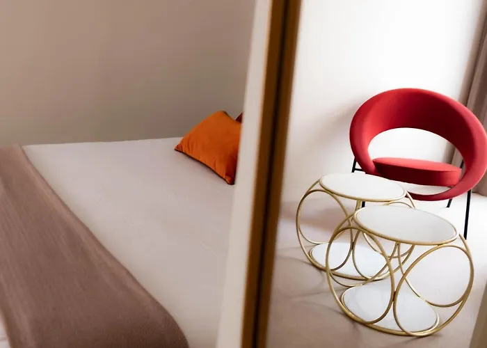 Hotel Celeste Batignolles Montmartre